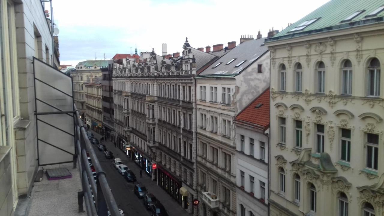 A At The Heart Of * Praga
